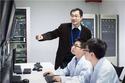 科技報國，青春無悔——致敬兩位榮獲中國青年五四獎?wù)碌奶旖蚓W(wǎng)絡(luò)技術(shù)研發(fā)者